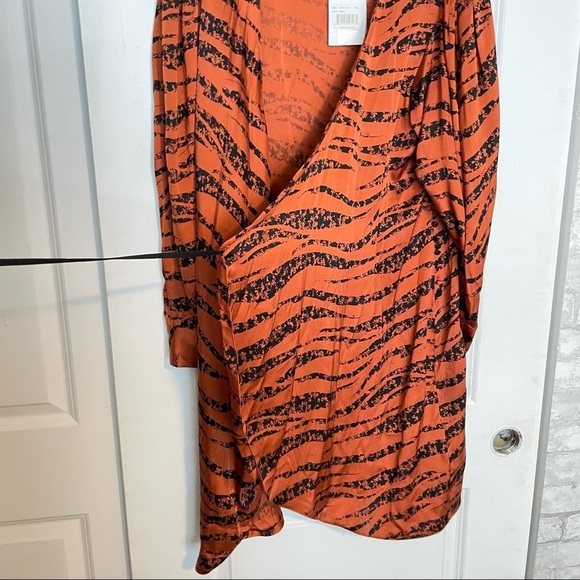 ANINE BING Penelope Printed Silk-satin Wrap Mini Dress In Brick Large - Picture 12 of 15